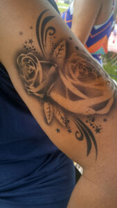 roses1_Vvividtattoos